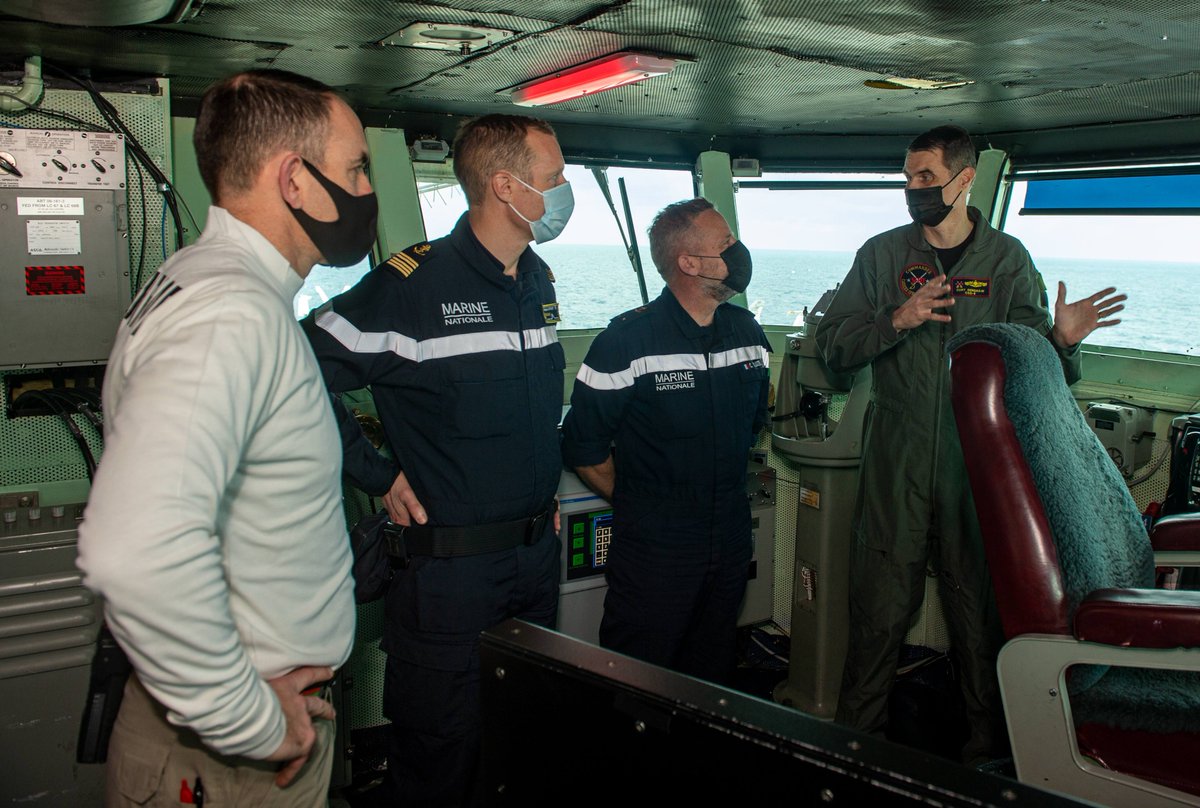 USSHARRYSTRUMAN's tweet photo. Honored to host French Navy Capt. Sebastien Martinot, CO, aircraft carrier FS Charles de Gaulle (R 91) and French Navy Rear Adm. Christophe Cluzel, commander, French Maritime Force, on Truman's bridge, This is what partnership looks like! #WeAreNato #NATO @NATO  @USNavyEurope https://t.co/f3CAq9xLAx