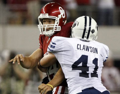 ByuPlayer's tweet image. Coleby Clawson, 08-09. 6'3" 234lbs LB, Wales UT

Repping the 435 by way of N. Sanpete HS, the blitzing backer was a fixture in opponents' backfield

He had 118 tackles, 9 sacks, and 11 QBH, including a 09/05/09 blitz on S. Bradford in BYU's 14-13 win over #5 Sooners

#BYUFootball