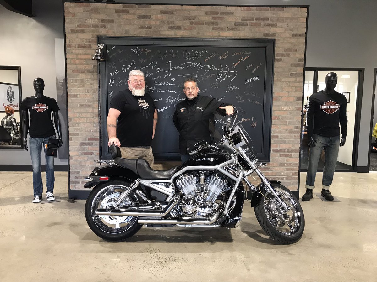 coxsdoubleeagle's tweet photo. Congratulations Woody Malone on your 2006 V-Rod. Welcome to the Double Eagle H-D family! 🦅🦅 https://t.co/c6mtgBUktK
