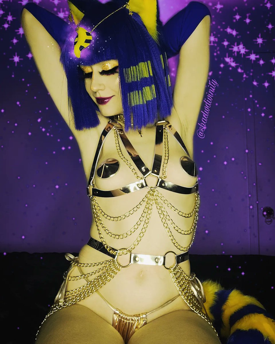 shadwdivinity's tweet photo. ☥ ΛПKΉΛ ☥
Please blow this to up! 😭 Do it for the meme fjcndnsk
#ankhazone #ankha #acnh #nsfwtwt #egirls https://t.co/hepNqnZD8d