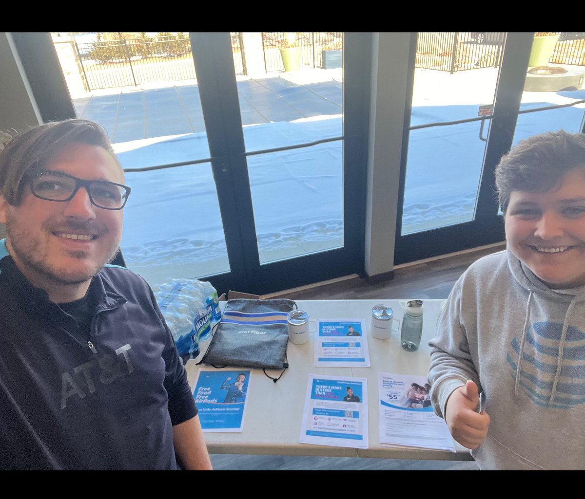 Madison West’s finest CJ Sieloff and Kre Lopez out in the community today spreading the good word about AT&amp;T Fiber and signature! Shoutout to <a href="/Bettyyyguerrero/">Betty Guerrero</a> for partnering with us  so we can win as one!