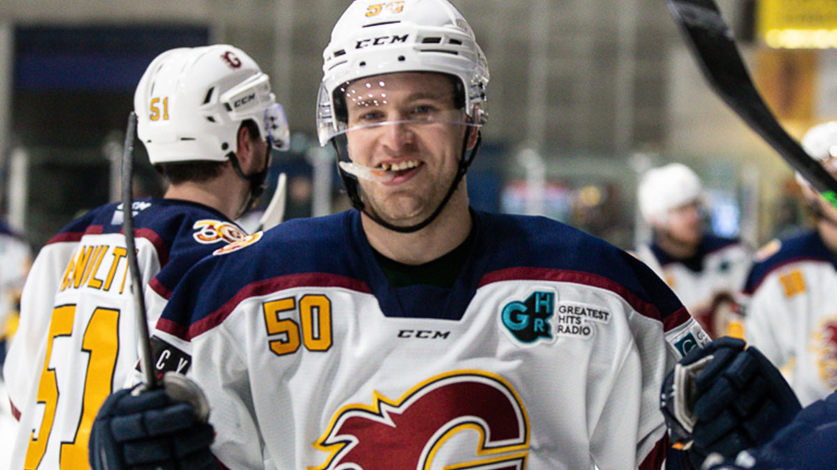 Levi Cable had the winner and an insurance goal less than a minute apart early in the 2nd period to help lift the Flames to a 5-1 win <a href="/covblazehockey/">Coventry Blaze 🐲🏒</a>. bit.ly/36b2VBJ