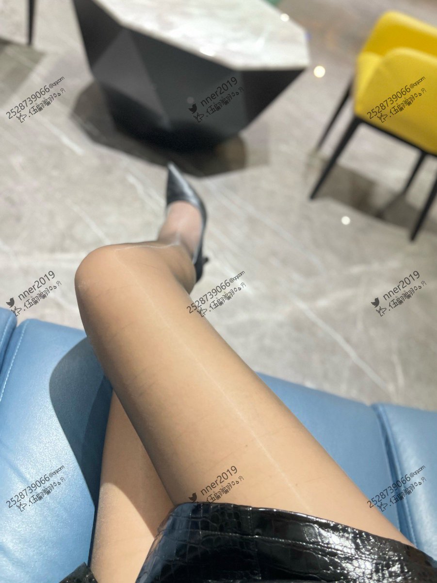 黄推福利内容 - 伍翩翩的精彩图片 福利姬伍翩翩分享的黄推图片2 - 网红私拍内容