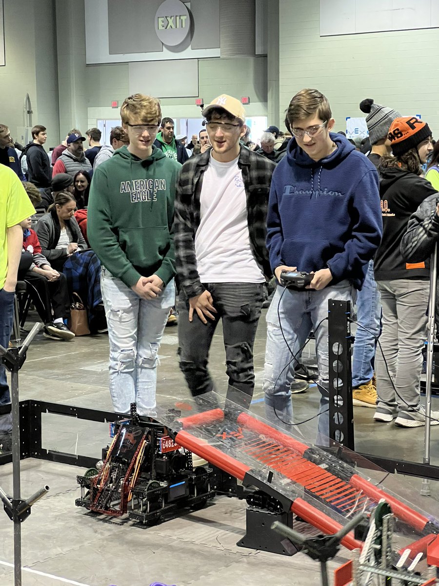 deisel68's tweet photo. A great job to the Rebel Robotics Teams today. They lost in the elimination round this afternoon, but I’m super proud of their performance! #WellDone #mycrcs @RalstonK @feefifofum74 https://t.co/609UCZYPGF
