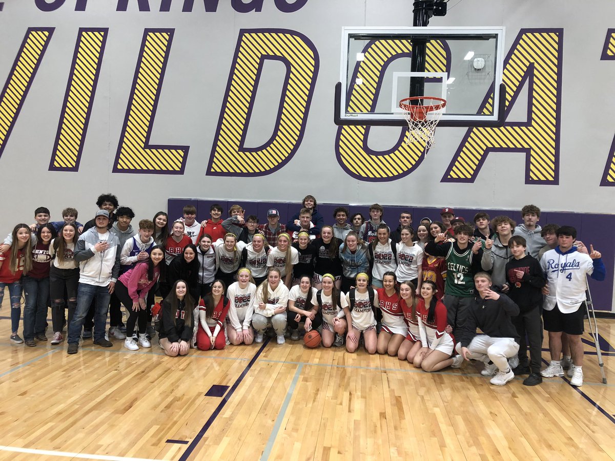 LadyCardsVball1's tweet photo. Class 4 final four!!! Congratulations Lady Card Basketball! https://t.co/7tcUNVqAi4
