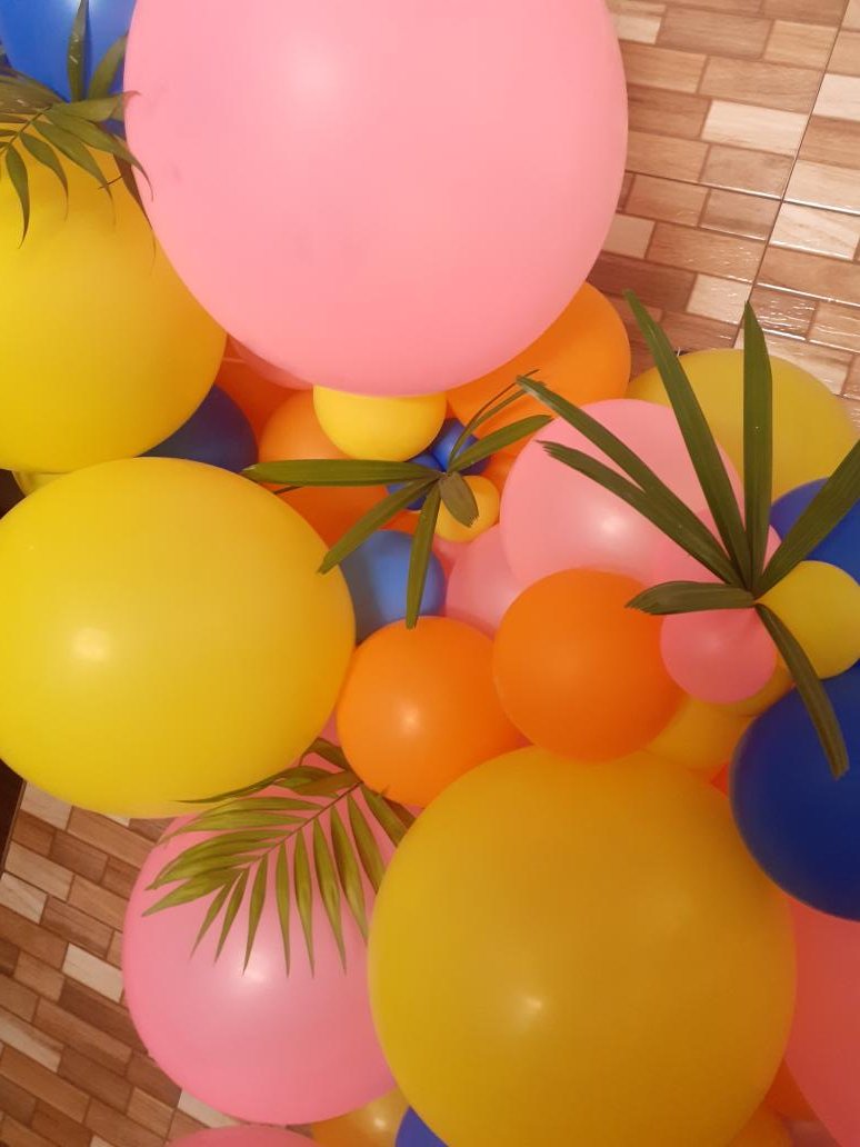 bysaviobaloes's tweet photo. Estilo tropical, lindooo💐🥰

By sávio balões https://t.co/qds0cNMWdZ