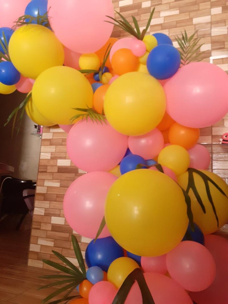bysaviobaloes's tweet photo. Estilo tropical, lindooo💐🥰

By sávio balões https://t.co/qds0cNMWdZ