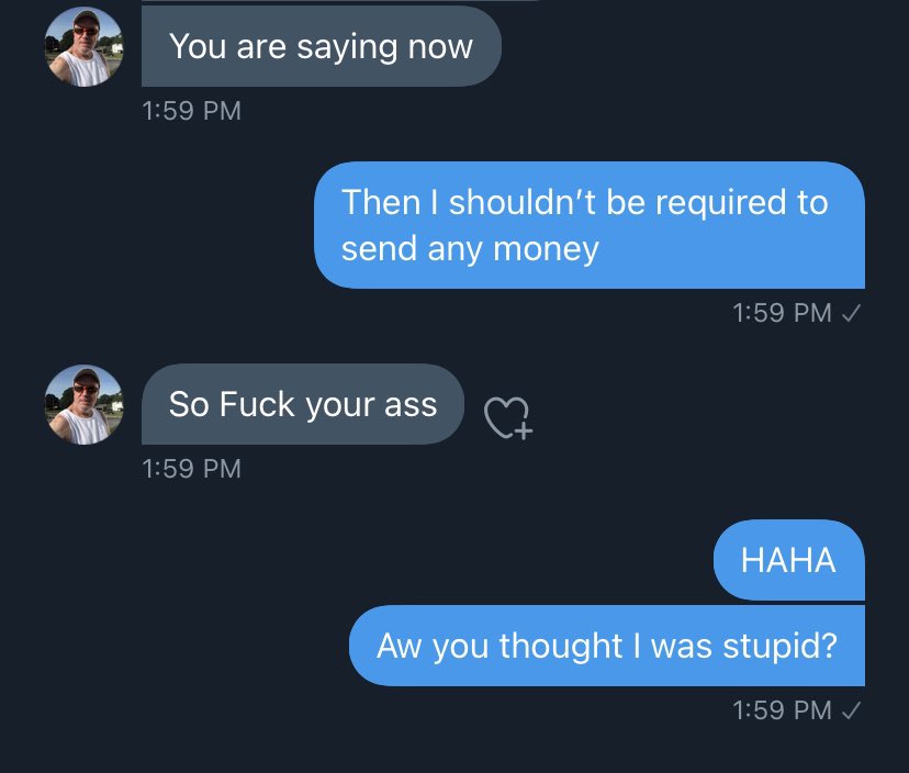 ItsLaylaaXO's tweet photo. @BSumner47 Y’all this dude is a scammer, asking me to send money to him first, like, I’m not stupid. https://t.co/ZOYaTNbubZ