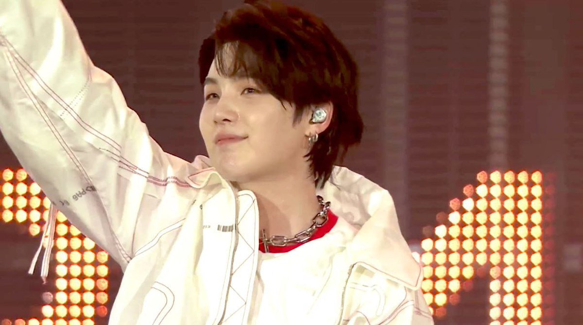 sizin dünyanız.            benim dünyam