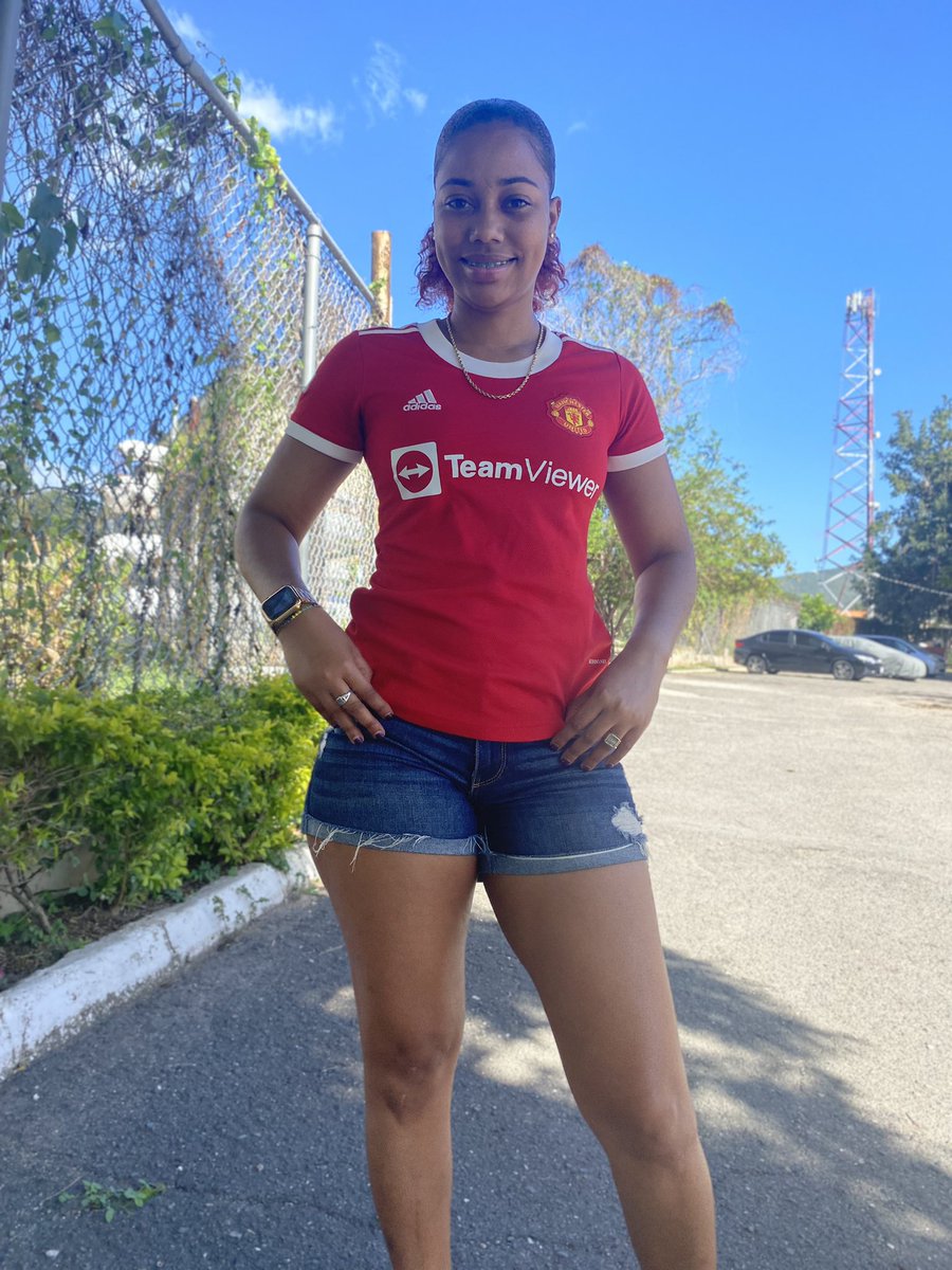crissyedwardsja's tweet photo. Win, lose or draw, me still deh yah! 
#ManUtd https://t.co/cp2HJYLLJa