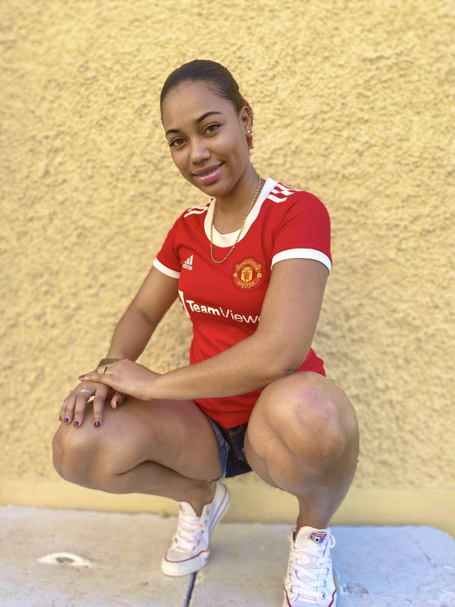 crissyedwardsja's tweet photo. Win, lose or draw, me still deh yah! 
#ManUtd https://t.co/cp2HJYLLJa