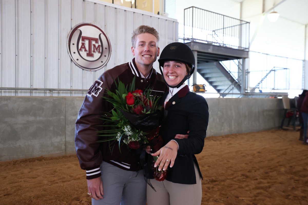 AggieEquestrian's tweet photo. 💍💍💍

Congratulations Jake Gibbons and Nicole Leonard.

#EyesUp #GigEm https://t.co/qIKivYlQde