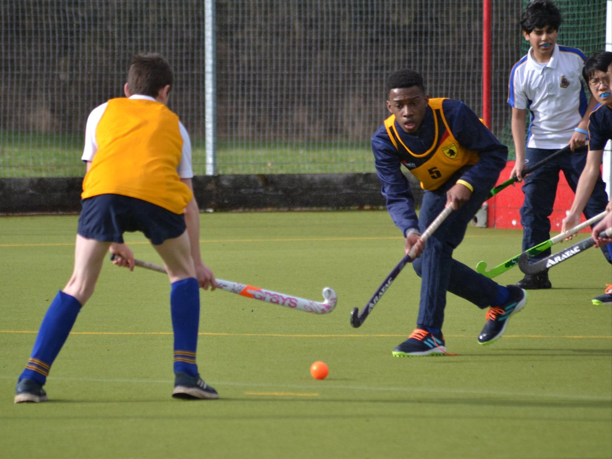 djbecosse's tweet photo. A great afternoon with @FreelandHouse @StrathallanSchl @strath_sport Junior Inter-House @ScottishHockey #PlayForFun #PlayAndGrow #StrathValues #FreelandValues πππͺπ https://t.co/3BnEewV4f4