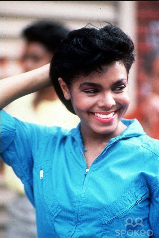 Make sure to tune in to Fame to see me as Cleo Hewitt 💙