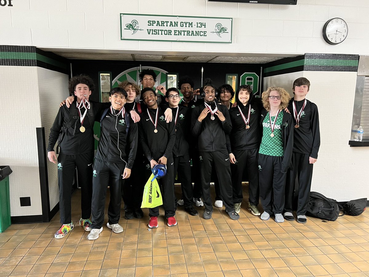 OLCHSBoysTFXC's tweet photo. Awesome job today Spartans with a 6th place finish at a tough @ArgoBoysTrack invite! Overall the team performed to their best with PRs all over the place! See thread for highlights! https://t.co/uXoOuwMcBM