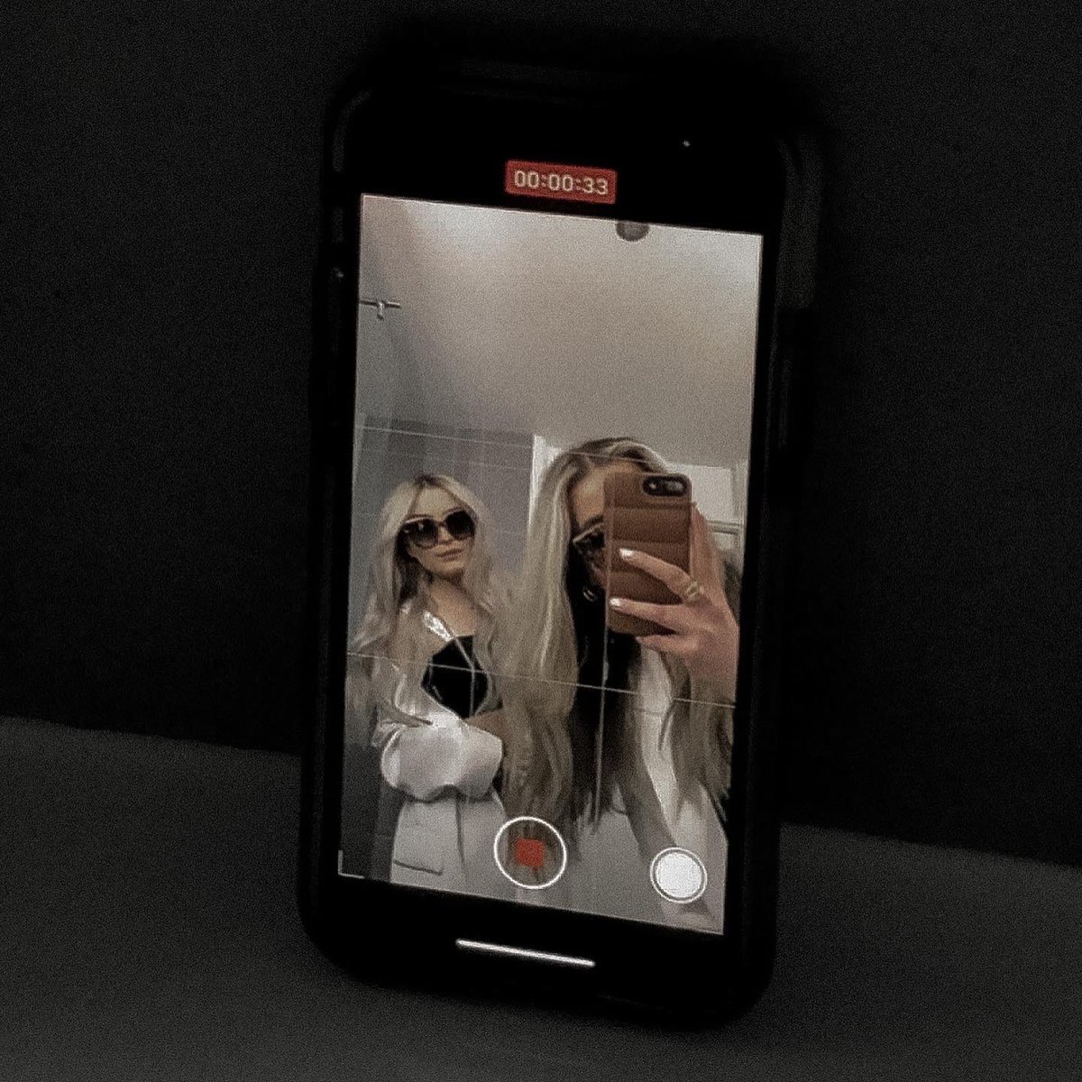 valentina tweet media