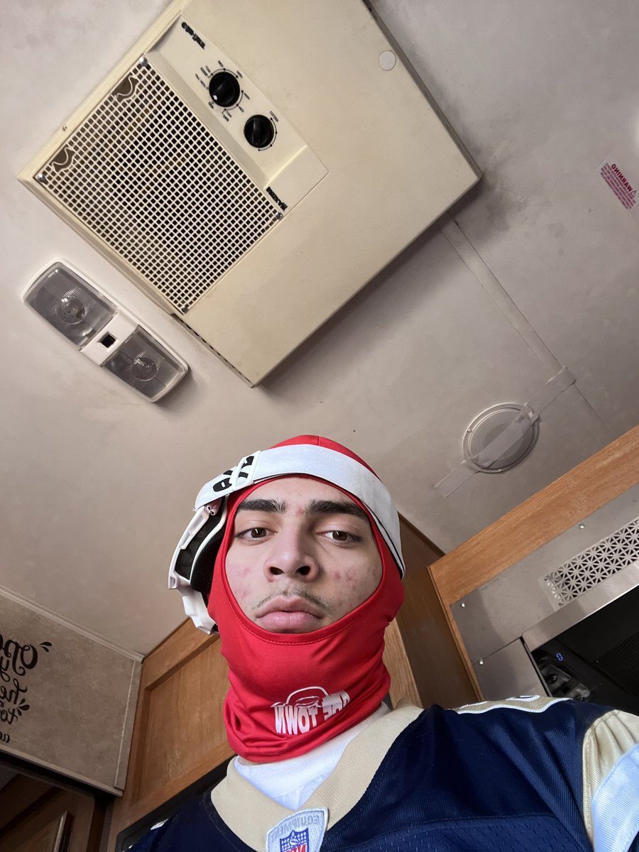 🥷🏼🐝💥 tweet media