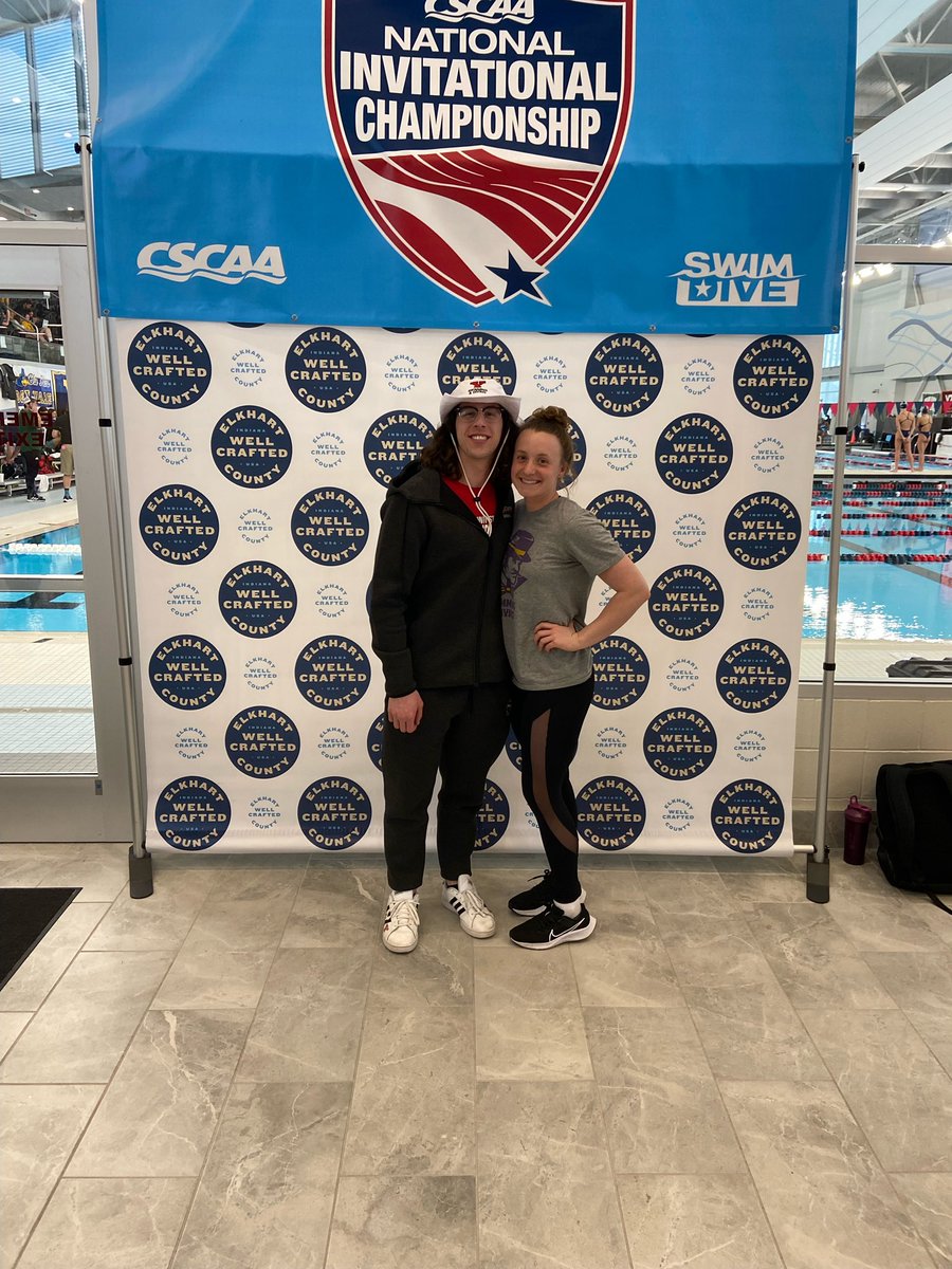 Lex Swim and Dive tweet media