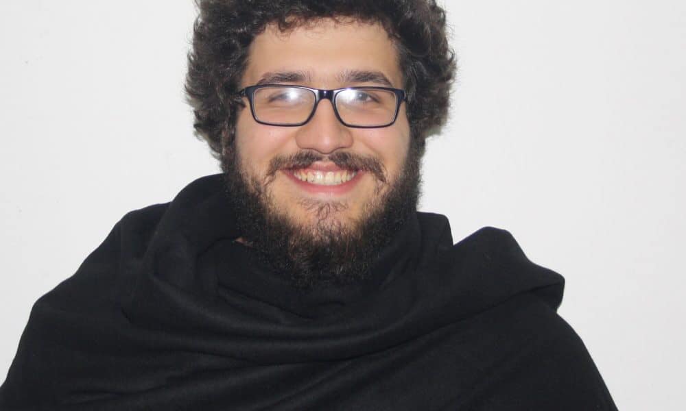 Morreu o presidente da Associação Académica de Coimbra | Notícias de Coimbra - noticiasdecoimbra.pt/morreu-o-presi…  #NoticiasdeCoimbra Faleceu o atual Presidente da Direção Geral da AAC, Cesário Silva. Vítima de um acidente, esta tarde, em Oliveira de Azeméis, não resistiu aos ferimentos ...