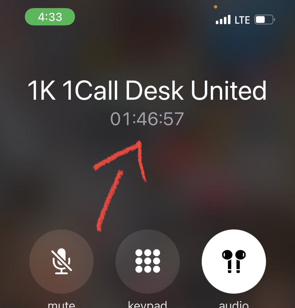 dombeveridge's tweet photo. Setting a new record #holdtime tofay, @united!!! #travel #customerservice https://t.co/g5qlrv7jQF