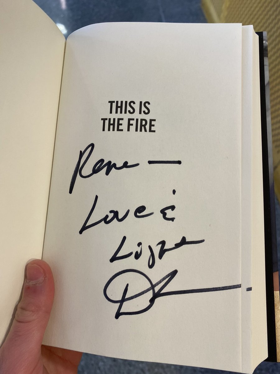SandlerLawLLC's tweet photo. Thank you @donlemon for visiting @Tulane today! Canโt wait to read the book. #RollWave #ThisistheFire https://t.co/optGXmI9BP