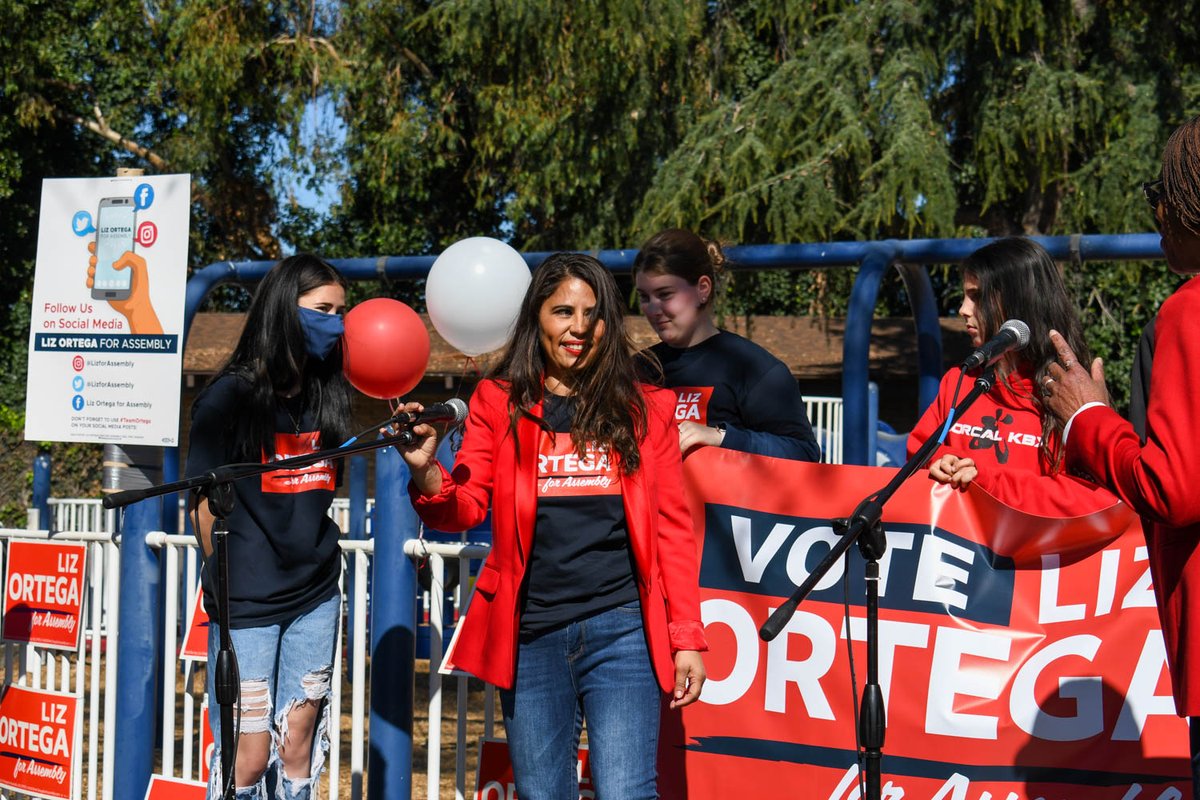 steven72853's tweet photo. @LizForAssembly Great kickoff rally!! https://t.co/EZSxGwDhWQ