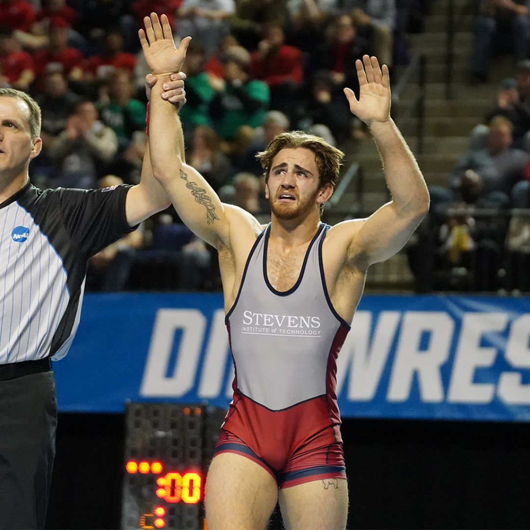 StevensDucks's tweet photo. .@DuckWrestling's Kaliner wins program's first national championship. Ducks total 3️⃣ All-America nods and finish 5️⃣th overall!

Full 📰: https://t.co/fQO97nuOzA

#AllRise #OneMore #d3wrestle #MACwrestle https://t.co/izGDf1NosW