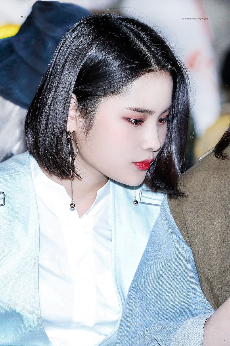 airport_idols's tweet photo. *Weki Meki*
-Rina
#WEKIMEKI #RINA #KPOP #Fashion https://t.co/Ki3mydWWJC