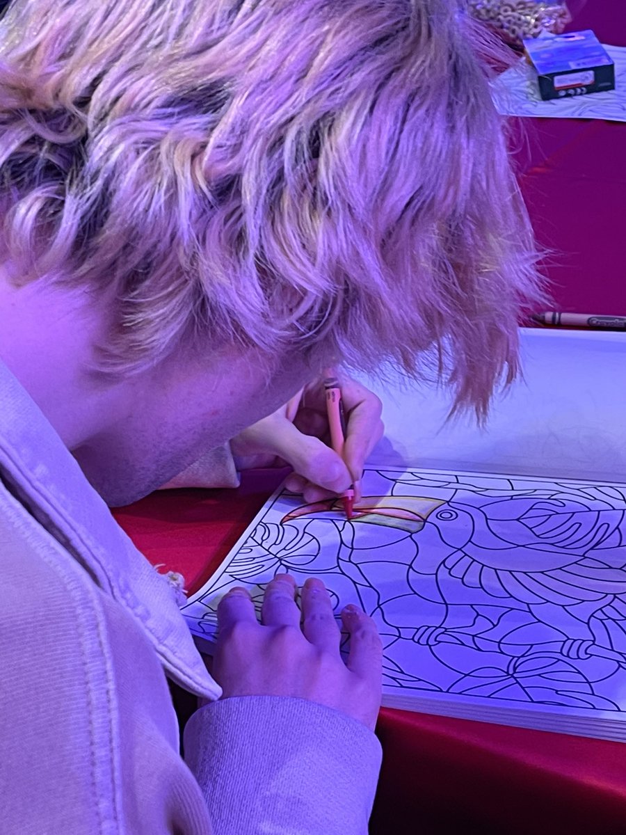 LudwigAhgren's tweet photo. my streamer xqcL https://t.co/xHduVc6F3L