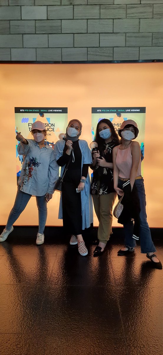 BTS PTD on Stage - Seoyl Live Viewing at CGV Grand Indonesia #ARMY #armyindonesia