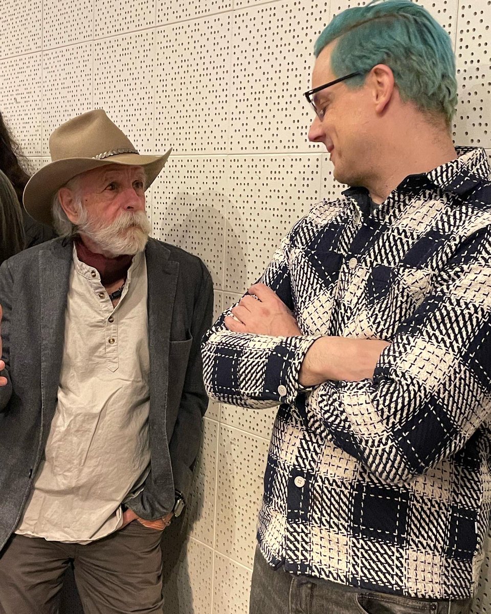 BobWeir's tweet photo. Thanks to Jack White &amp; @thirdmanrecords great vinyl &amp; a great place. These folks get it! Thanks to @MissMargoPrice for joining us again. 📷: Matt Busch https://t.co/Xv4eZWLuOr