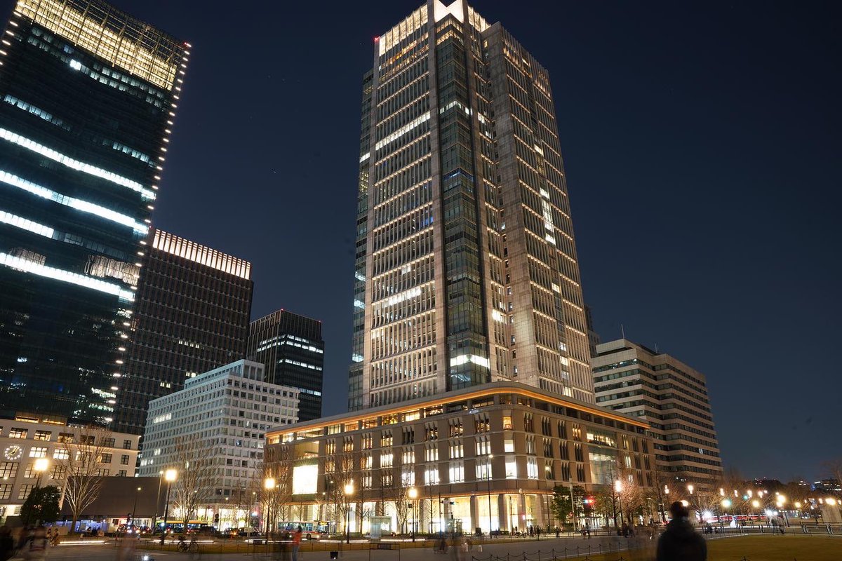 YubariMelon76's tweet photo. 2022.03.12 Marunouchi, Tokyo
#witharsenal #arsenal2 https://t.co/u9BiUsLNMs