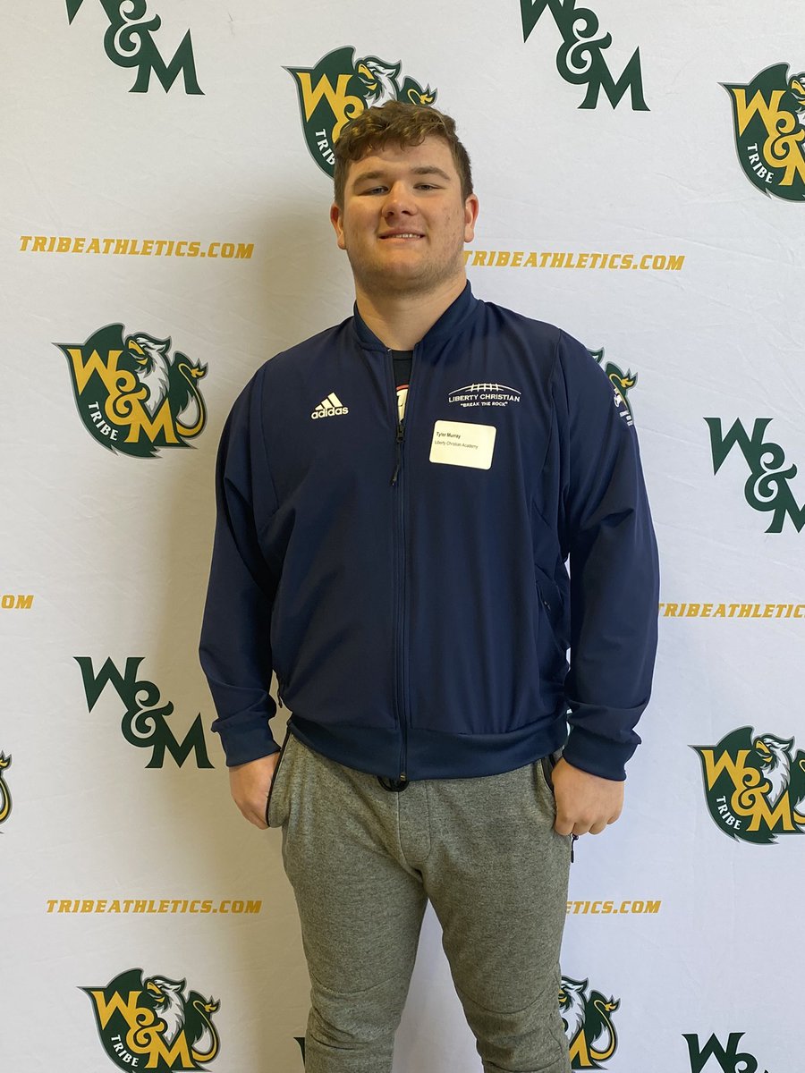 tyler_murray06's tweet photo. Spent the day at William and Mary and had a great time. Got to meet some wonderful coaches and watch the Spring Game. Grateful for the hospitality. @tyler_rose07 @CoachDowl @CoachAcitelli @CoachMLondonjr @AustinARose https://t.co/0R6ITliqo9