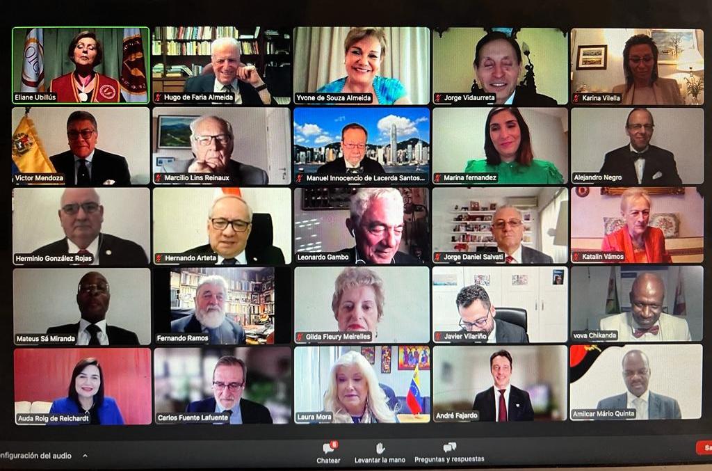 En este evento histórico, realizado el día de hoy #12Marzo vía Zoom, se incluyeron 35 Académicos de Número de 14 países de tres continentes. <a href="/aicp_oicp/">AICP - Ceremonial y Protocolo</a> <a href="/OICP_Protocolo/">OICP</a>