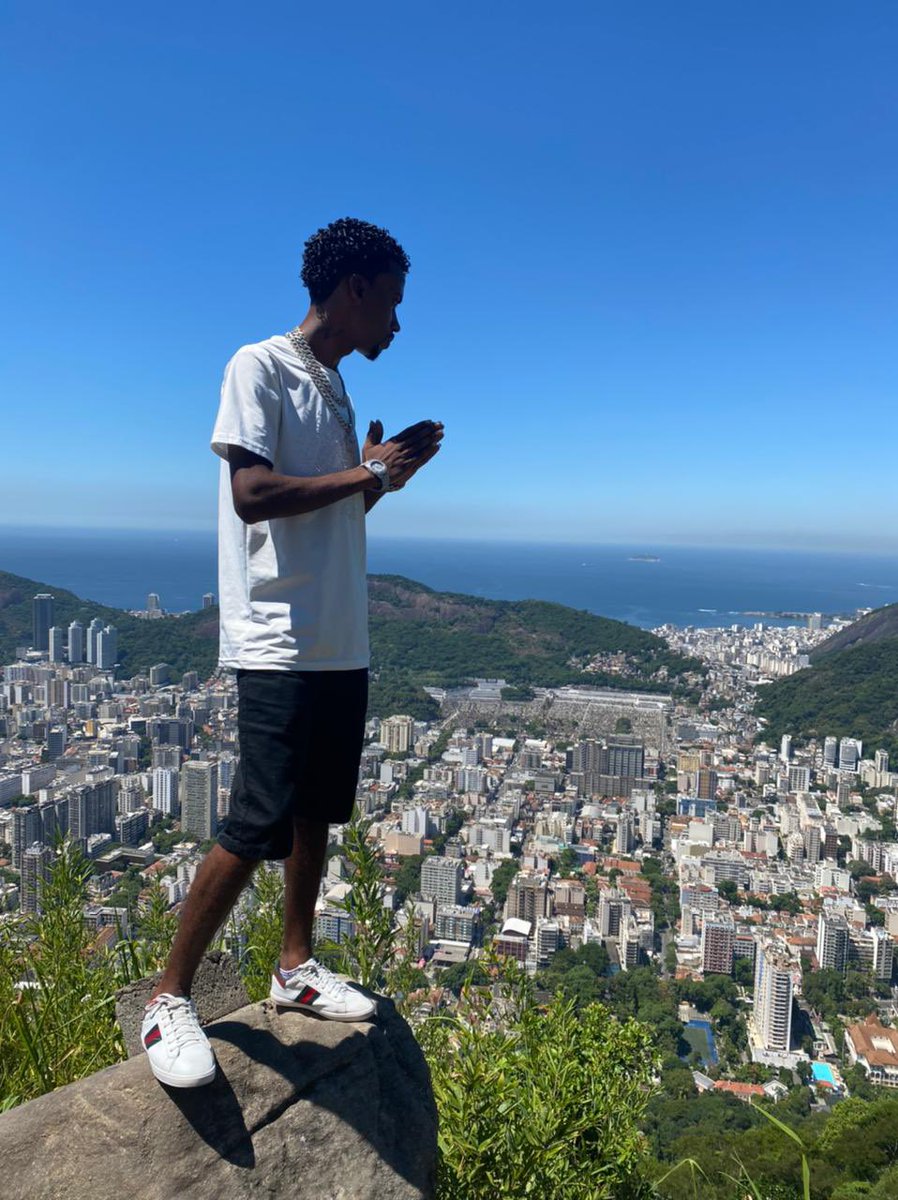 Fé no pai que o inimigo cai 🤙🏾🥋❤️🚀🙌🏻🇮🇹🙏<a href="/MCWDACAPITAL1/">MC W DA CAPITAL OFICIAL 🇧🇷🔥</a> <a href="/central_mcw/">CENTRAL MC W</a> #fy