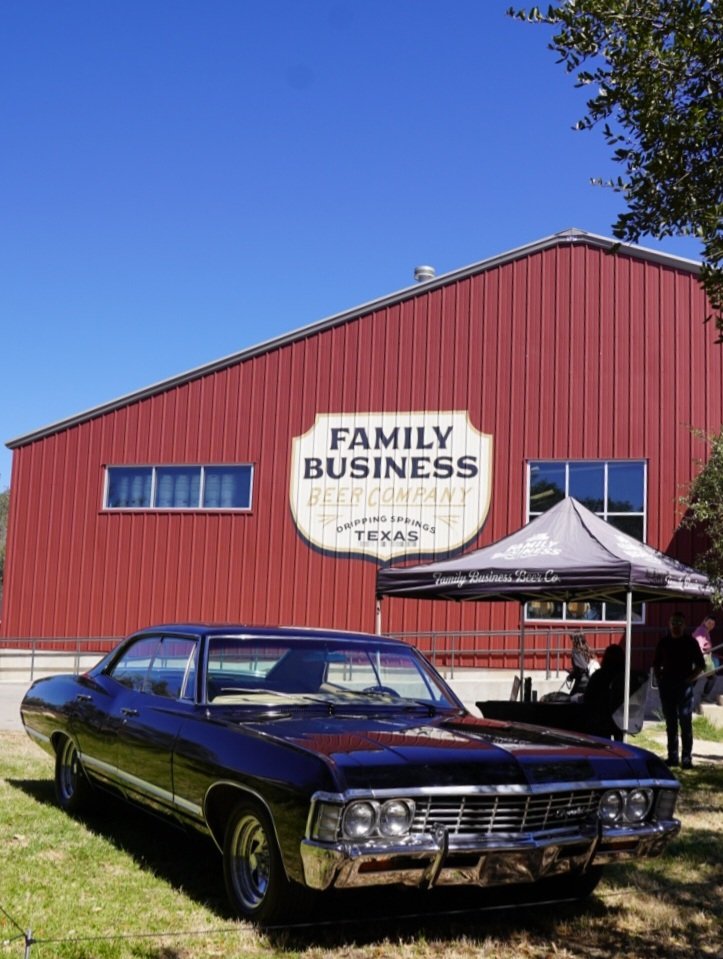 FudgeTexas's tweet photo. Dean's Impala & Family Business π€β₯οΈ
@TheFamilyBeer @JensenAckles #fbbeer #SPNFamily #CrawfishBoil https://t.co/UyYGC1pTvo