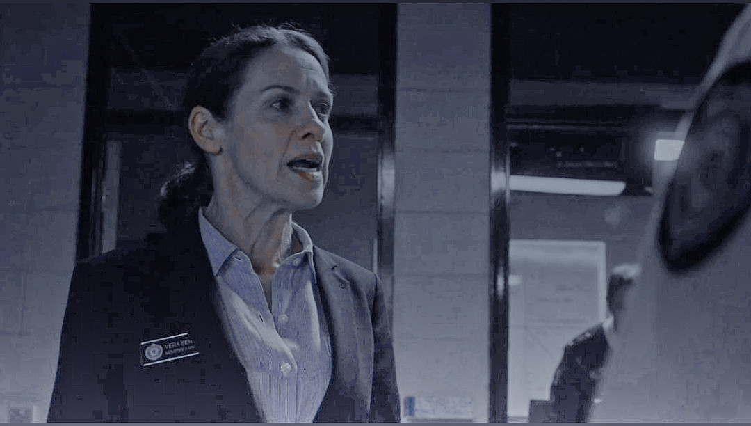 ocmultiroleplay's tweet photo. Talking to an officer about there behaviour 
#wentworthrp #crimerp #prisonrp https://t.co/AidCv8SRku
