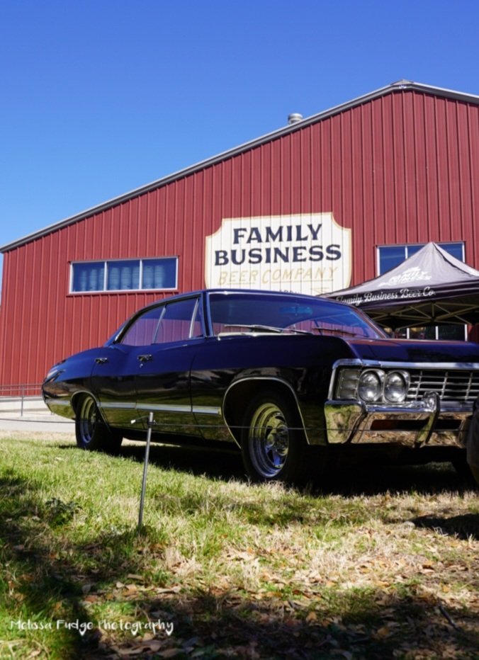 FudgeTexas's tweet photo. Dean's Impala & Family Business π€β₯οΈ
@TheFamilyBeer @JensenAckles #fbbeer #SPNFamily #CrawfishBoil https://t.co/UyYGC1pTvo
