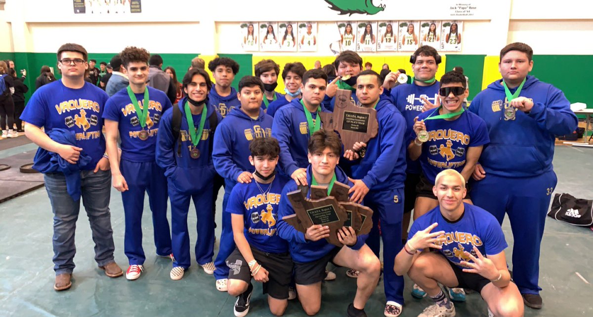 Your Region 5 Division 3 Team Champions! 9 Lifters advanced to the State Meet in Abilene, Texas! #DLTDGA #AGTG #VaqueroTough #〽️oodset