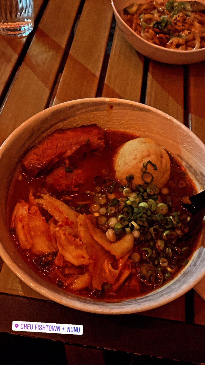 Little brisket ramen to fire up your Saturday night https://t.co/nW6L6V9joP