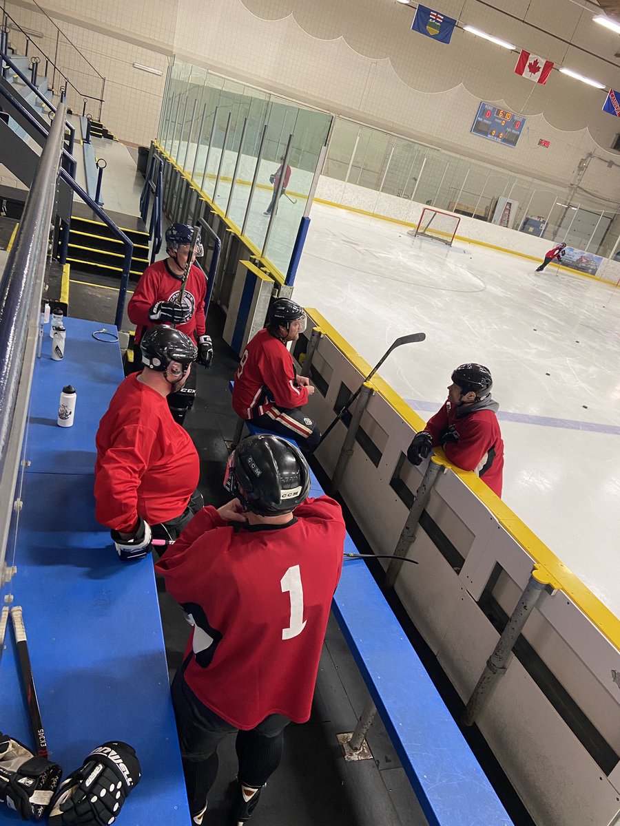 Pregame Excuse development opportunity!! Dads vs Bulldogs!! #oldfarts
