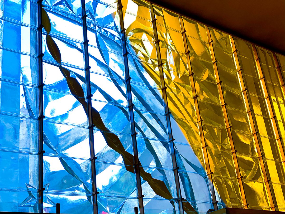 Support Ukraine! If you’d like to help Ukraine, consider sending a personal message to individual Russians. 

The Polish site is at: 1920.in

If you’d like to remain anonymous, you can send your text message via this service for free. sendanonymoussms.com