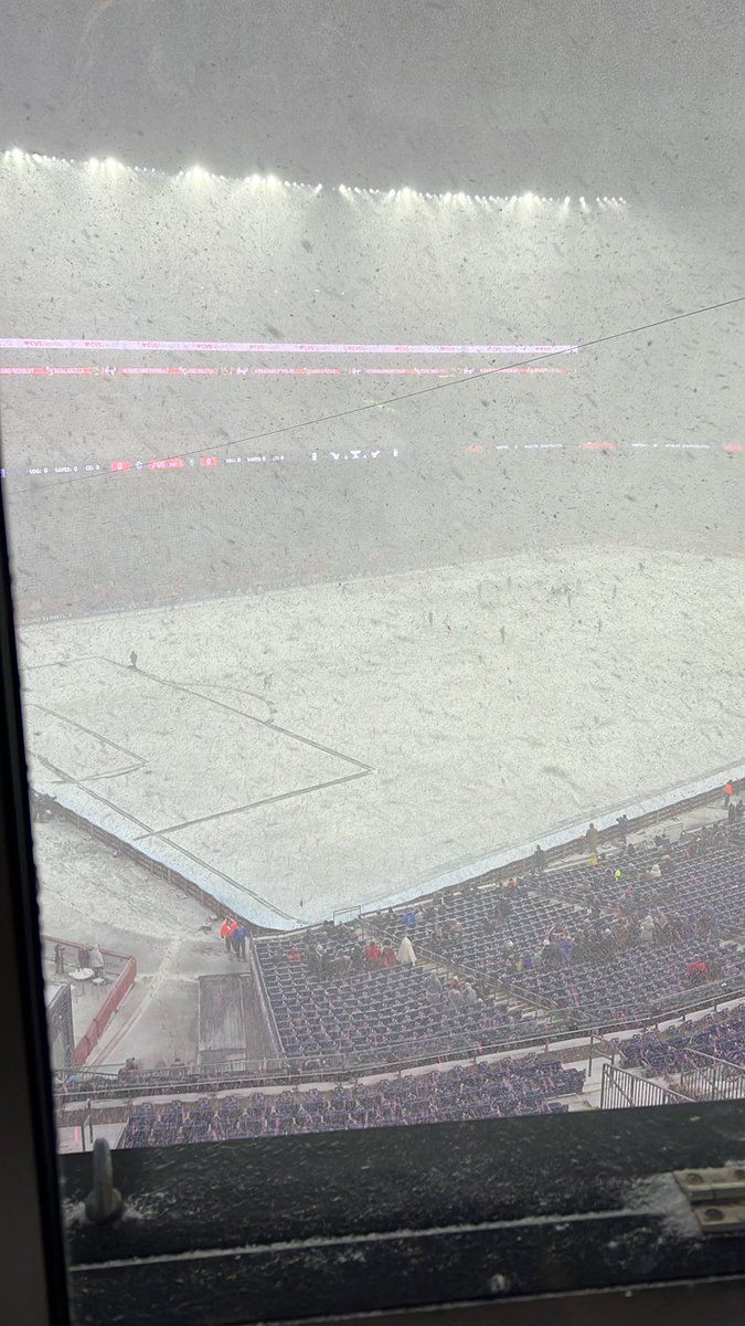 headdturnerr's tweet photo. Can someone tweet me updates of the game please #NERevs https://t.co/sH8Mwtowjr