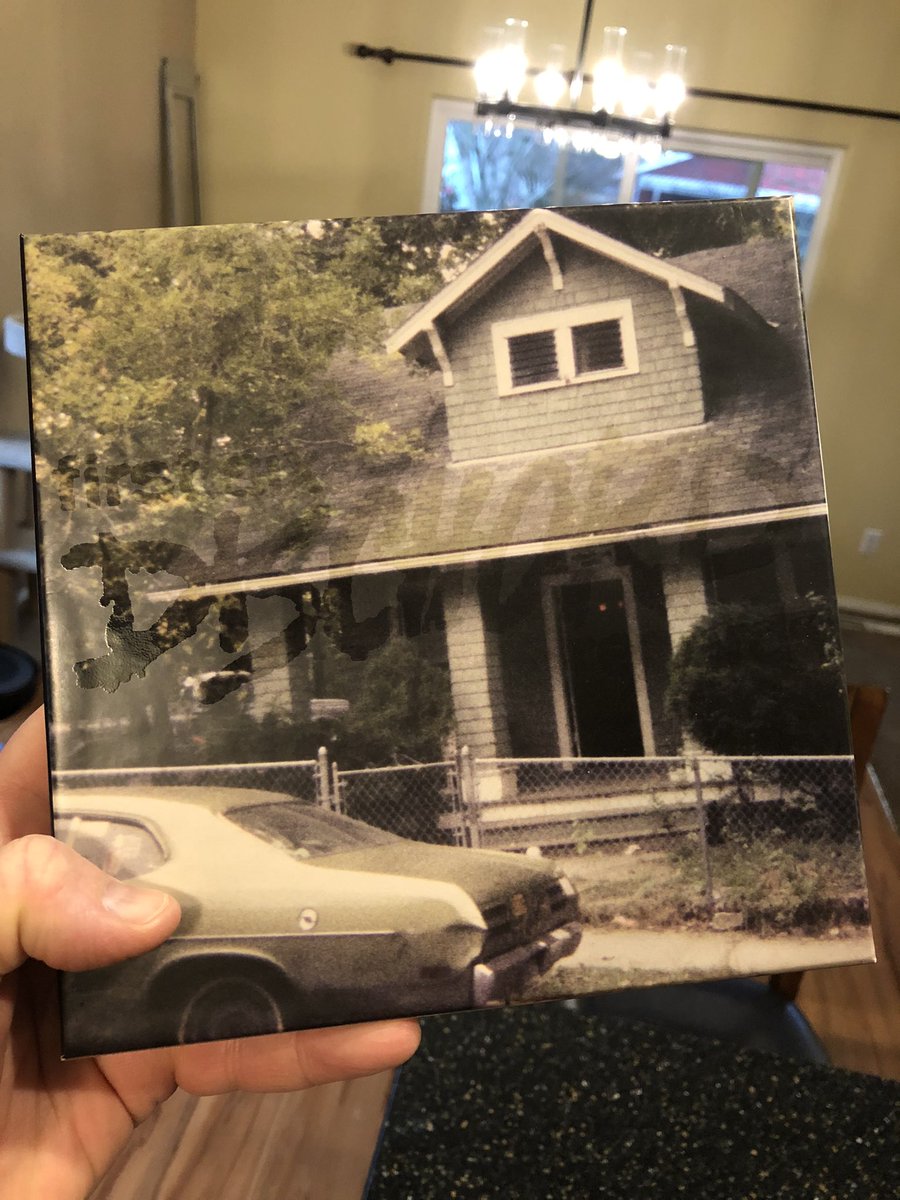 goingnowhere82's tweet photo. ‘Show me what shaped your musical interest w/o saying what shaped your musical interest…’

These were game changers as a teen, really glad I was able to get my hands on this, and a VERY belated Father’s Day gift.

Thank you, @dischordrecords 

#flexyourhead https://t.co/7GRU3lcy65