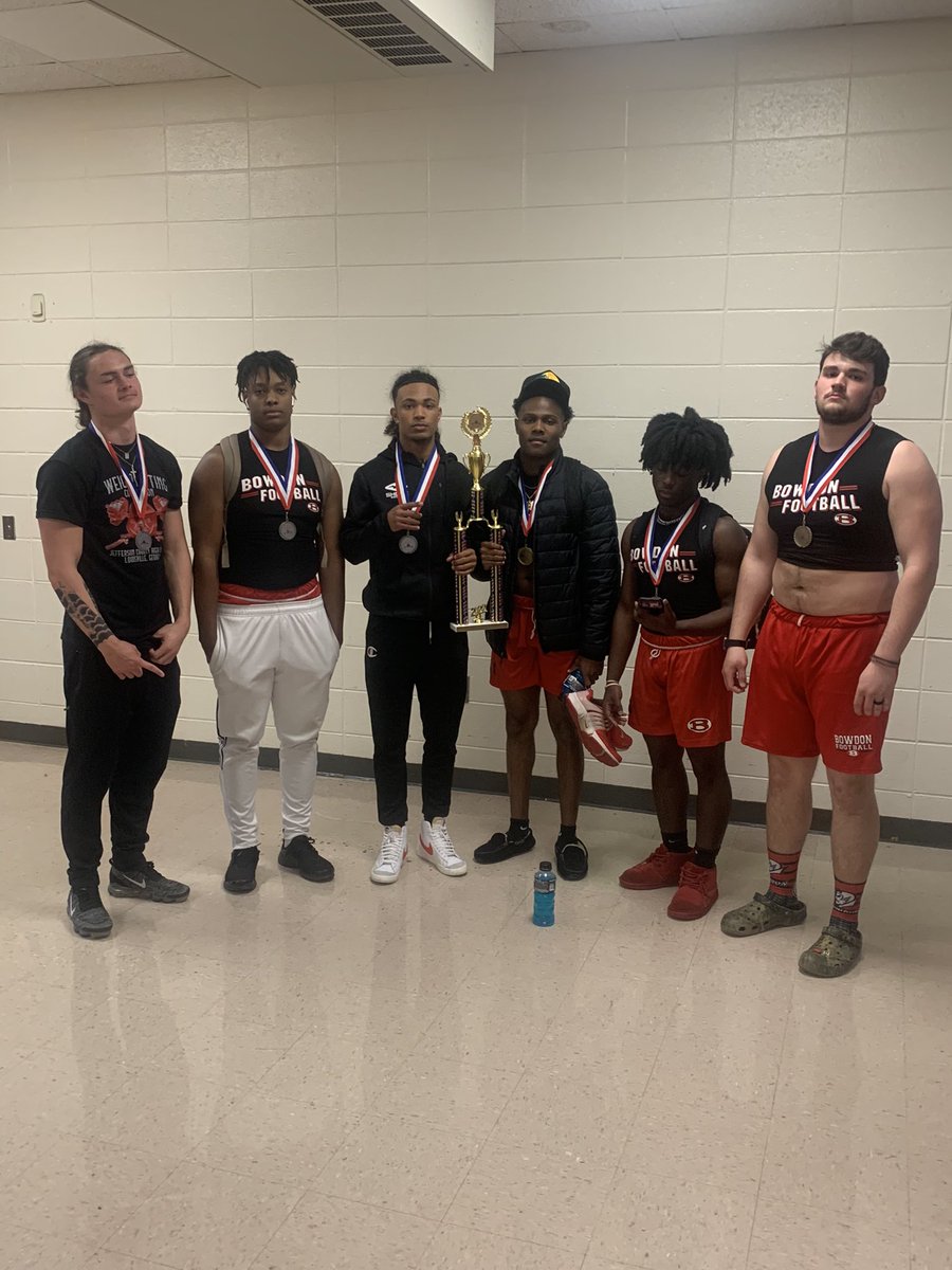 bowdonrecruits's tweet photo. Red Devil Weightlifting State Champions ans State Runner ups!!!! #forksup @GradickSports @GradickSports @NwGaFootball https://t.co/3N5fbzM5N9