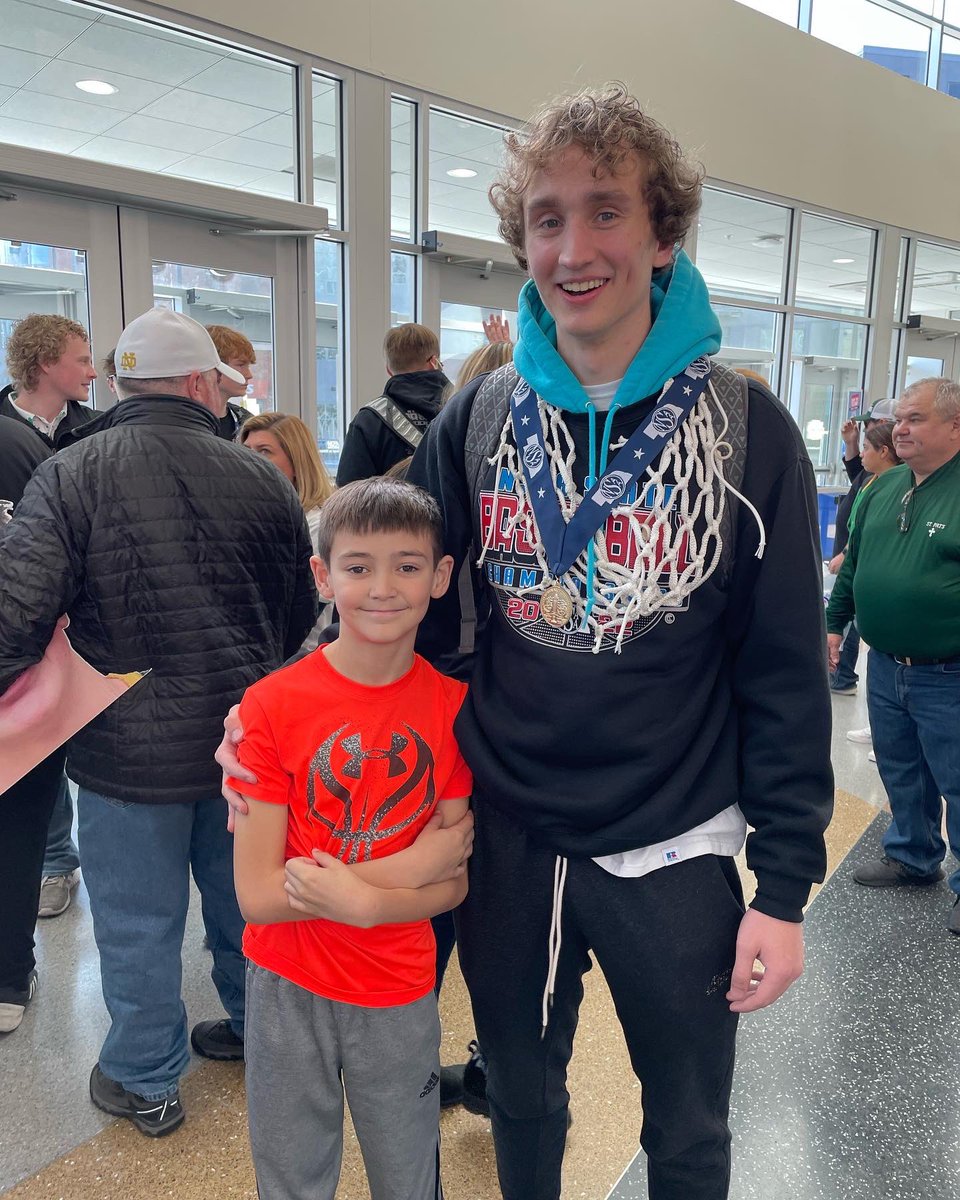 Suszi Munson tweet media