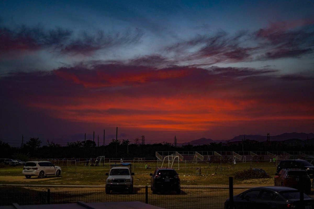 michael45554481's tweet photo. Atardeceres bonitos... 📸:Me
.
.
.
 #SonyAlpha #sunsetphotography https://t.co/0fhLuMkIKm
