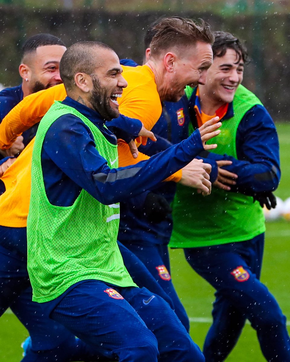 FCBarcelona_es's tweet photo. No des like a esta foto https://t.co/VtPnv5akVl