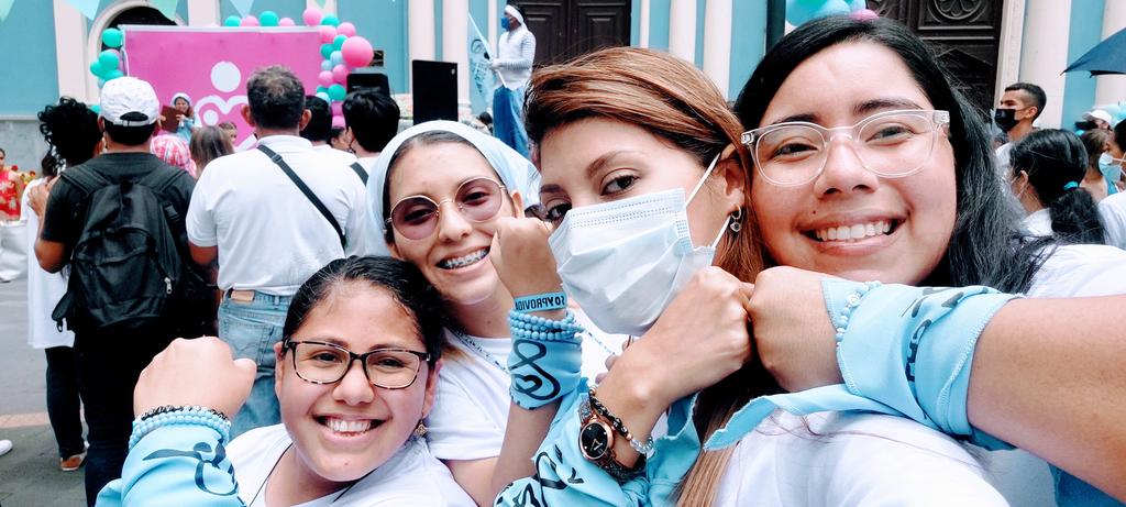 <a href="/eluniversocom/">El Universo</a> #leyabortistano #VetoPorLaVida <a href="/EstuPorLaVidaEc/">Estudiantes Por La Vida Ec</a> <a href="/FrenteFamiliaEC/">Frente Nacional por la Familia EC</a> 🇪🇨Amigas Provida 💛💙❤