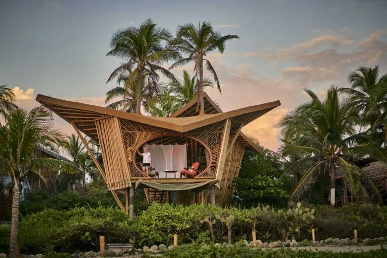 IdealDrapes's tweet image. A Collection Of Bamboo Treehouses Was Designed For This Holiday Resort | buff.ly/3tfAElz